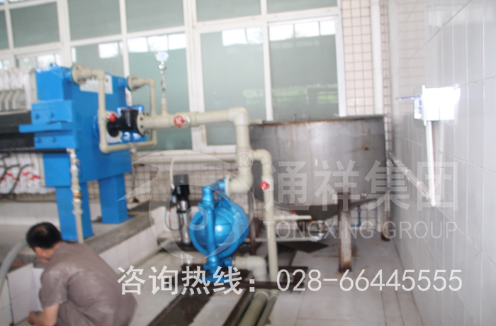 溫江食品廠固液分離壓濾機(jī) (3)